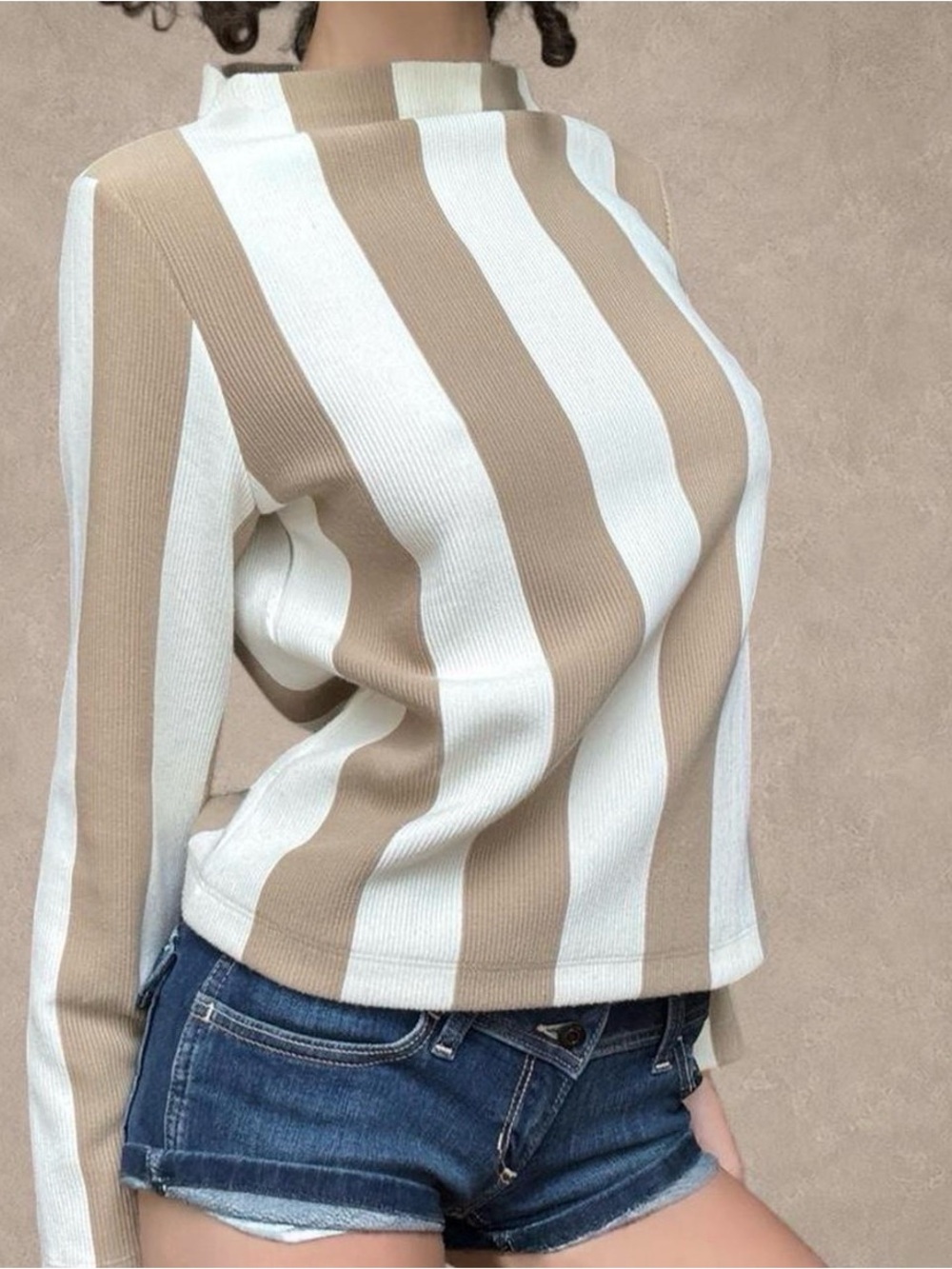 Club Monaco Beige and White Striped Ribbed Mock Neck Sweater - S/P